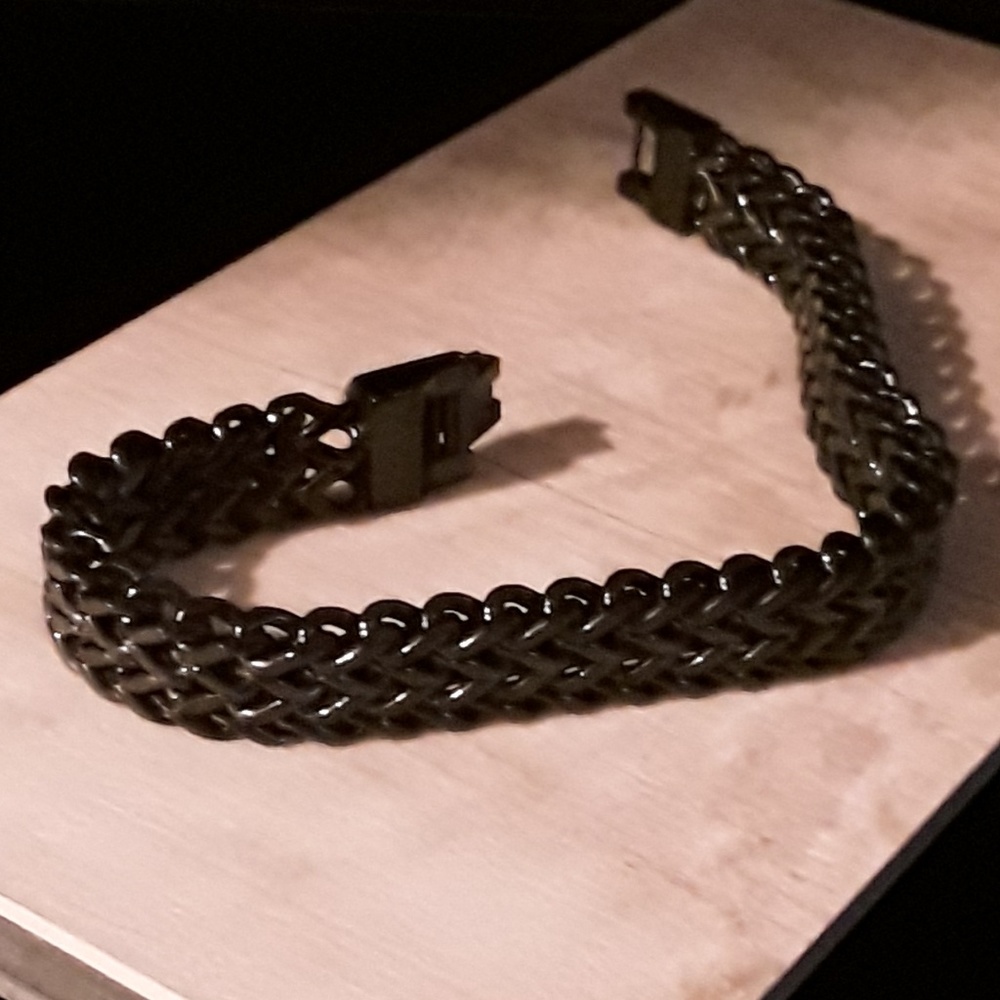 NEW Stainless Steel Black Bracelet - Picture 3 of 8